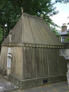 Side view of Richard Burton's tomb, St Mary Magdalen, Mortlake.